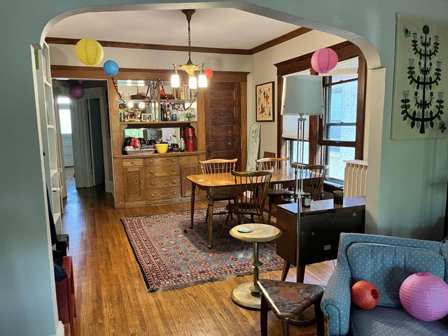 2445 Aldrich Avenue S, Minneapolis, MN 55405