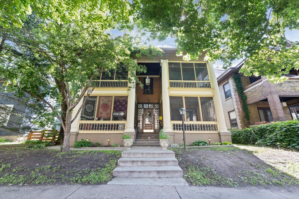 2445 Aldrich Avenue S, Minneapolis, MN 55405 — photo 2
