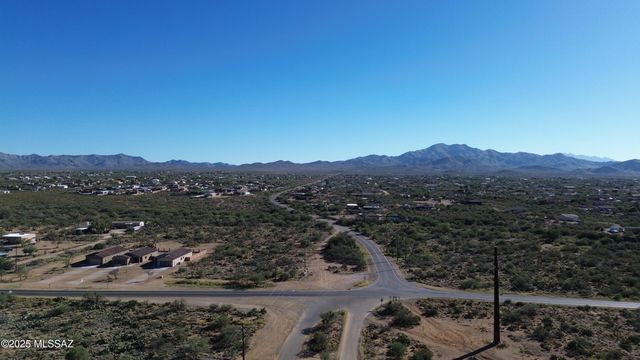 3106 E Andrada Road # 13, Vail, AZ 85641