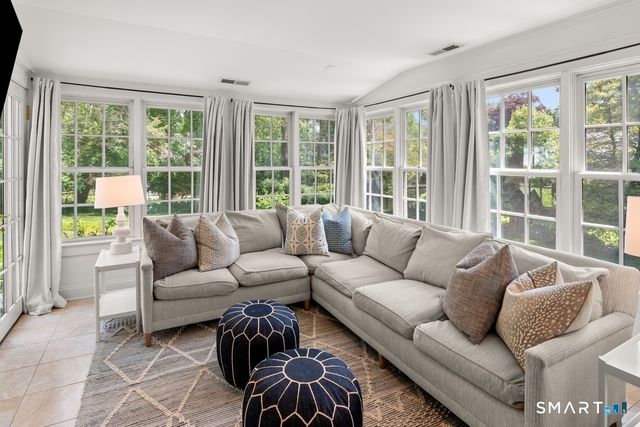 28 East Lane, Darien, CT 06820