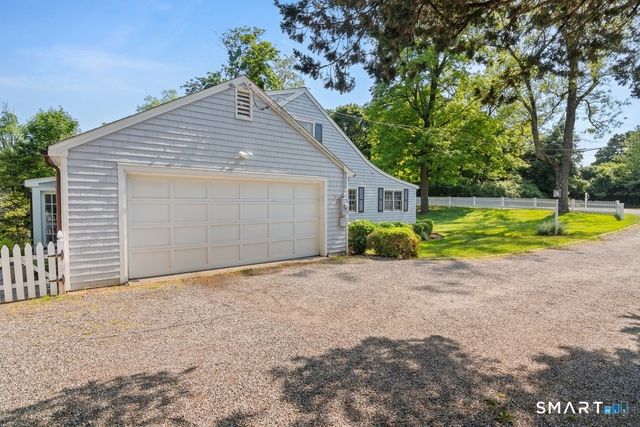 28 East Lane, Darien, CT 06820