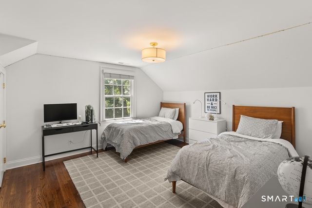 28 East Lane, Darien, CT 06820