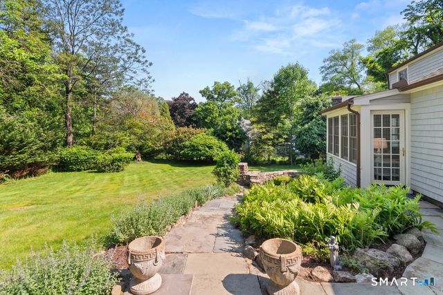 28 East Lane, Darien, CT 06820
