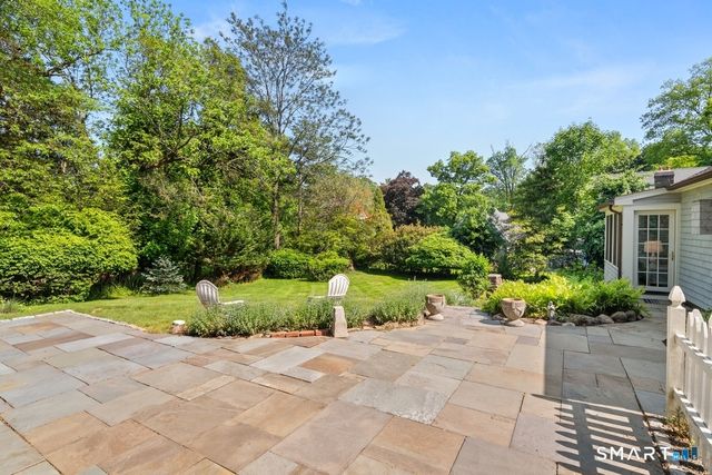 28 East Lane, Darien, CT 06820