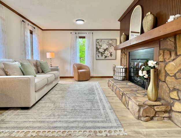 308 Castaway Drive, Kingsport, TN 37663