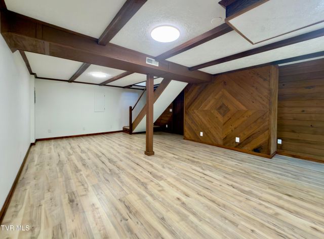 308 Castaway Drive, Kingsport, TN 37663