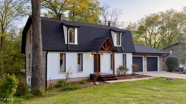 308 Castaway Drive, Kingsport, TN 37663