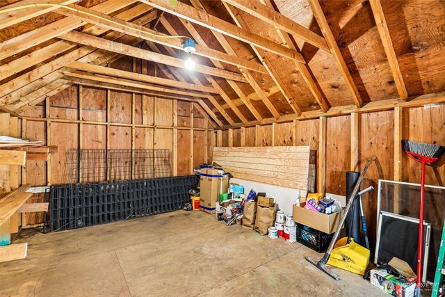 6558 16th Avenue NW, Seattle, WA 98117