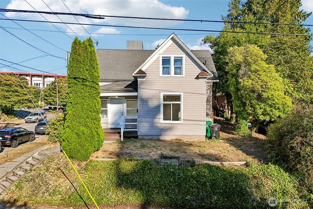 6558 16th Avenue NW, Seattle, WA 98117