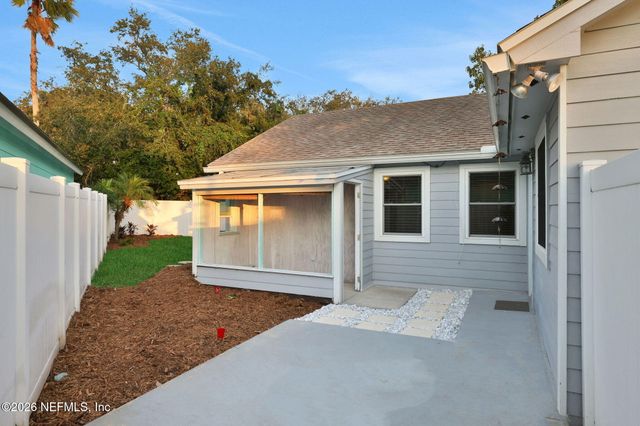 1897 OCEAN POND Drive, Jacksonville Beach, FL 32250