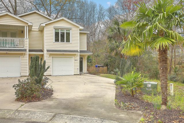 2882 Mackenzie Court, Mount Pleasant, SC 29464