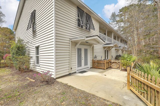 2882 Mackenzie Court, Mount Pleasant, SC 29464