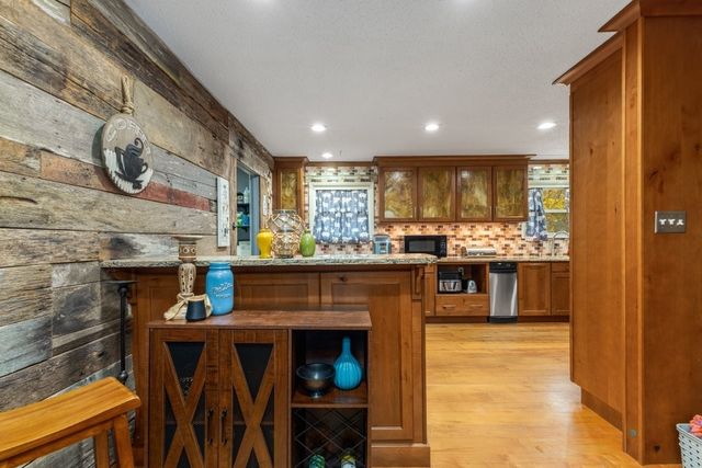 550 Carl Dixon Ln, Gainesboro, TN 38562