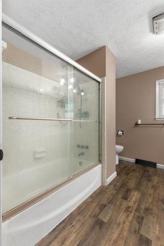 550 Carl Dixon Ln, Gainesboro, TN 38562