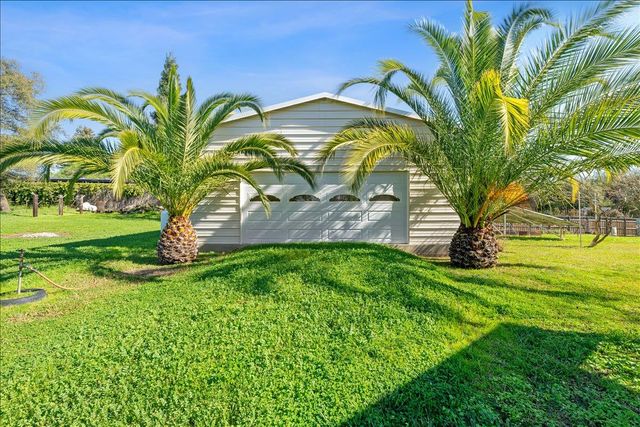 3515 Auburn Folsom Rd, Loomis, CA 95650