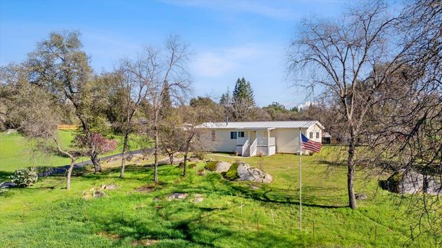 3515 Auburn Folsom Rd, Loomis, CA 95650
