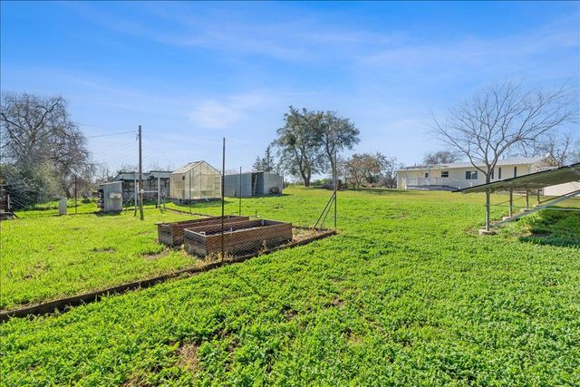 3515 Auburn Folsom Rd, Loomis, CA 95650