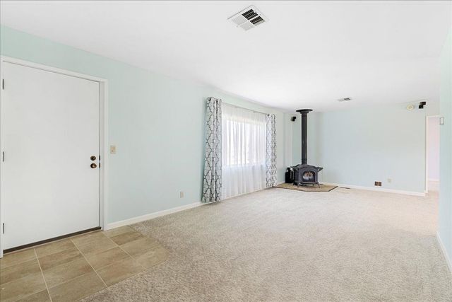 3515 Auburn Folsom Rd, Loomis, CA 95650