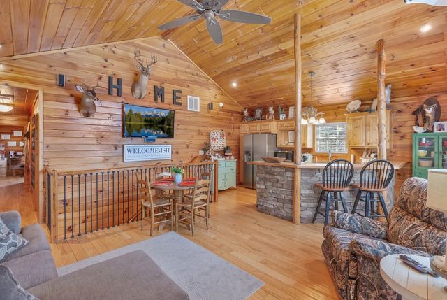 255 Kari Drive, Westminster, SC 29693
