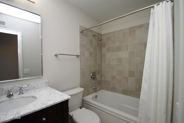 4745 Avedon Road, Moorpark, CA 93021