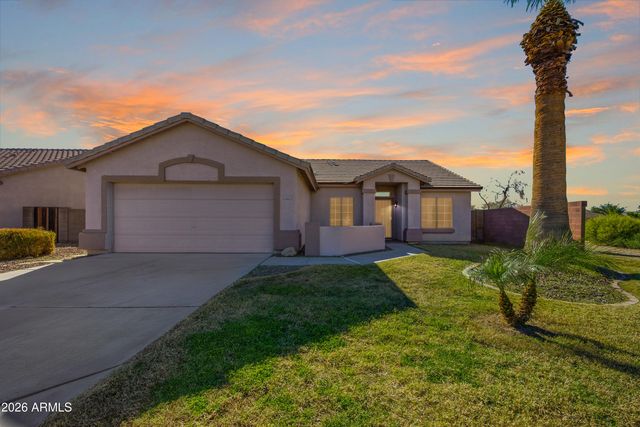 13311 W DESERT ROCK Drive, Surprise, AZ 85374