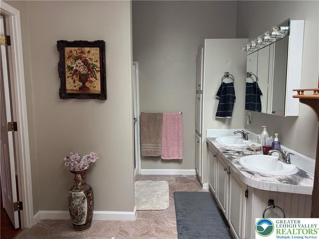 55 Sycamore Drive, Moore Twp, PA 18014