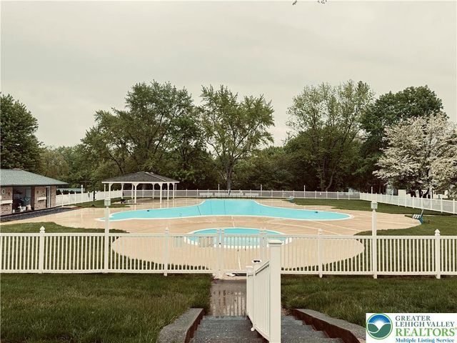 55 Sycamore Drive, Moore Twp, PA 18014
