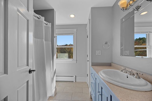 975 Sanders Circle, East Montpelier, VT 05651