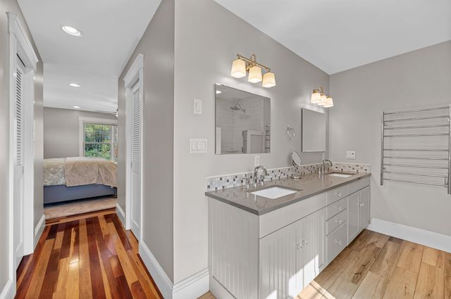 975 Sanders Circle, East Montpelier, VT 05651