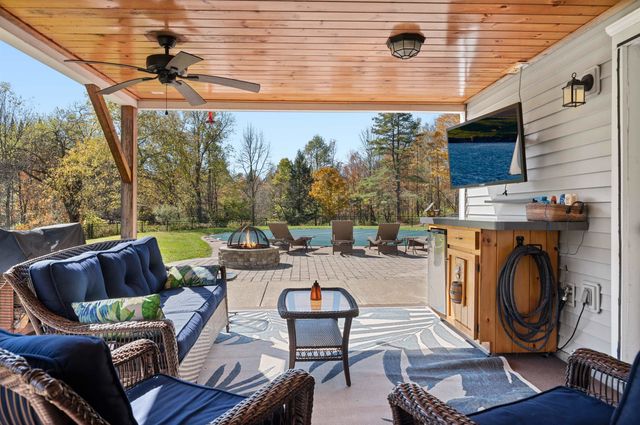 975 Sanders Circle, East Montpelier, VT 05651