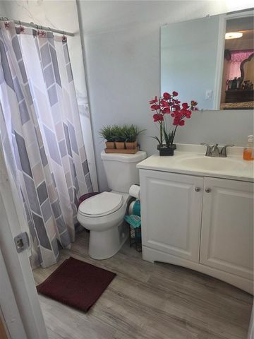 2619 E CHELSEA STREET, Tampa, FL 33610