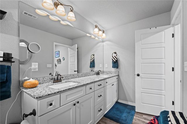 3 Penryn Lane, Bella Vista, AR 72715