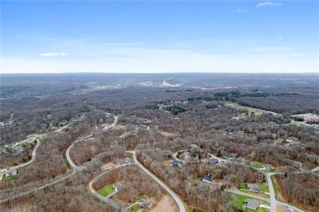 3 Penryn Lane, Bella Vista, AR 72715