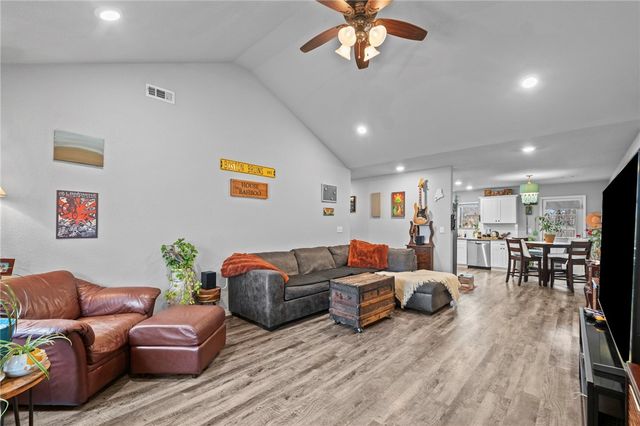 3 Penryn Lane, Bella Vista, AR 72715