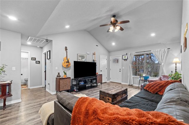 3 Penryn Lane, Bella Vista, AR 72715