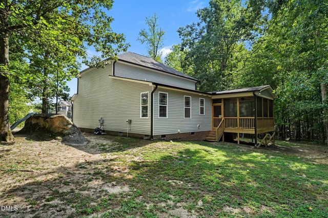 30 Brushwood Court, Youngsville, NC 27596