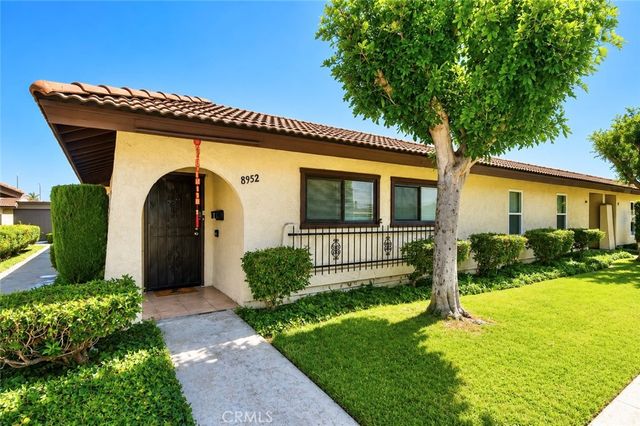 8952 BARCELONA, Westminster, CA 92683