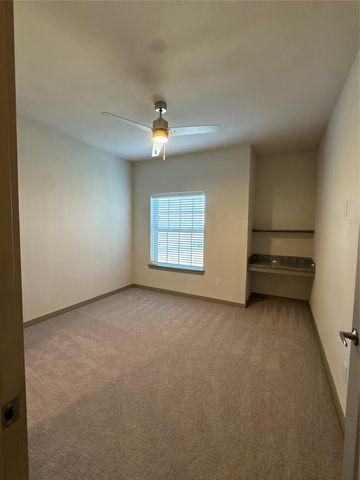 691 Union Chapel RD B1, Cedar Creek, TX 78612