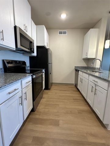 691 Union Chapel RD B1, Cedar Creek, TX 78612