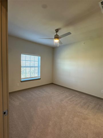 691 Union Chapel RD B1, Cedar Creek, TX 78612