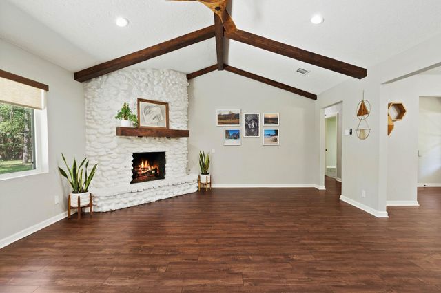 26723 Hillside Drive, Spring, TX 77386