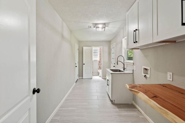 26723 Hillside Drive, Spring, TX 77386