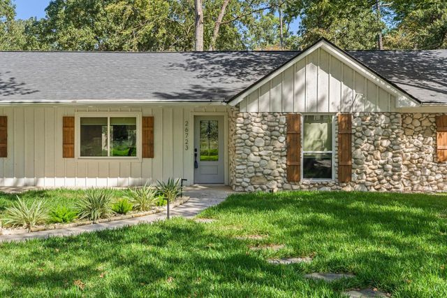 26723 Hillside Drive, Spring, TX 77386