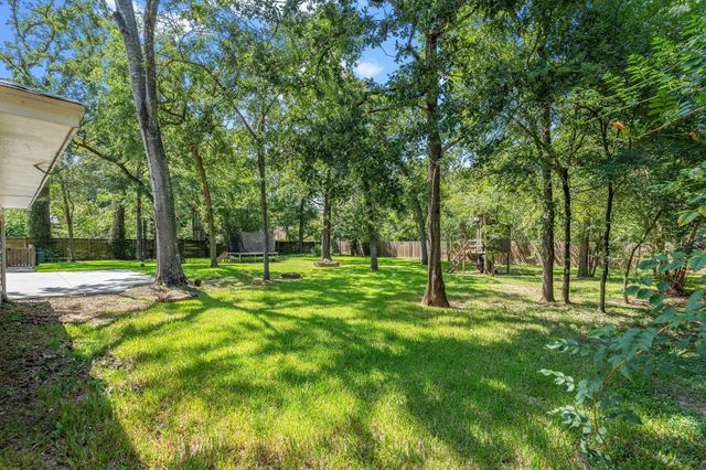 26723 Hillside Drive, Spring, TX 77386