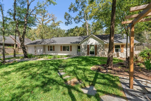 26723 Hillside Drive, Spring, TX 77386