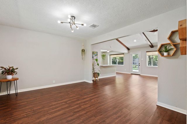 26723 Hillside Drive, Spring, TX 77386