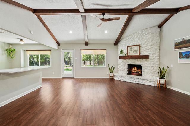 26723 Hillside Drive, Spring, TX 77386