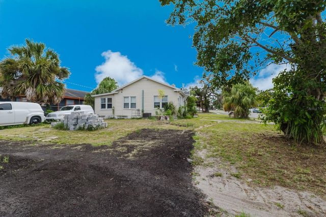 2560 5TH AVENUE S, St Petersburg, FL 33712