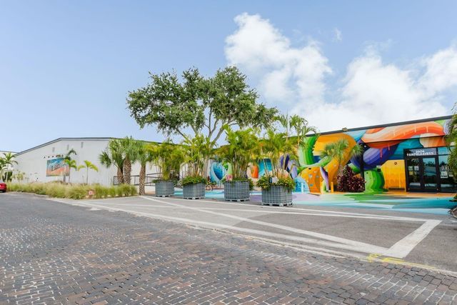 2560 5TH AVENUE S, St Petersburg, FL 33712