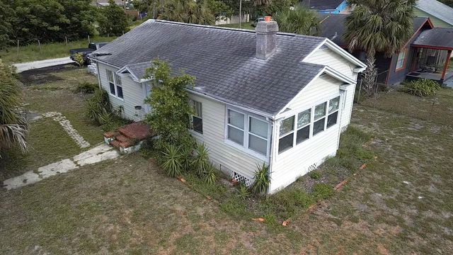 2560 5TH AVENUE S, St Petersburg, FL 33712